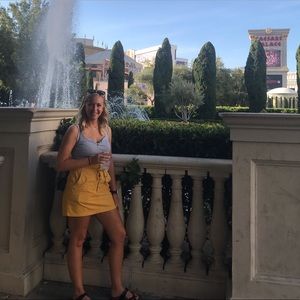 Meet your Posher, Kara